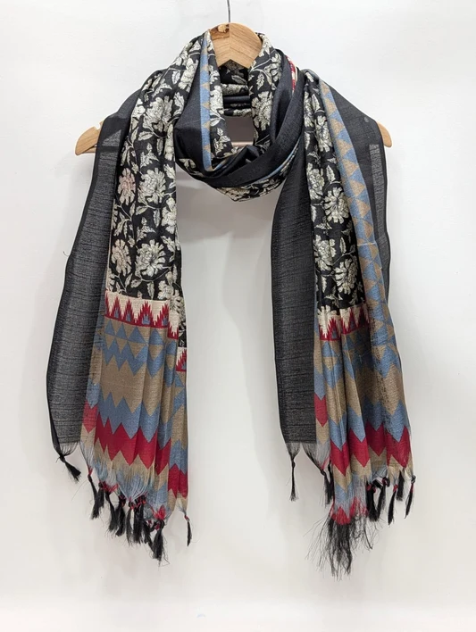 Guledgudd Khadi Cotton Stole — organic handspun khadi, vegetable indigo dye, fringe tassels, Guledgudd Khadi Society, Karnataka